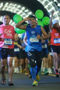 BIB: 42198, 42773
                            <button type="button" onclick="openModal(20657758)" class="btn btn-primary btn-sm float-right btn-popup" data-toggle="modal" data-target=".modal-high-quality">
                        <i class="fas fa-shopping-cart"></i> Add to Cart
                    </button>
                                            <button type="button" onclick="isThisMe(20657758, true)" class="btn btn-success btn-sm float-right btn-popup btn-isme hidden" data-toggle="tooltip" data-placement="bottom" title="นี่คือรูปของคุณใช่ไหม คลิกที่นี่เพื่อเอาเข้าอัลบั้ม">
                        <i class="fas fa-plus"></i> Add to album
                    </button>
                    <button type="button" onclick="isThisMe(20657758, false)" class="btn btn-warning btn-sm float-right btn-popup btn-isnotme hidden">
                        <i class="fas fa-ban"></i> Remove from album
                    </button>